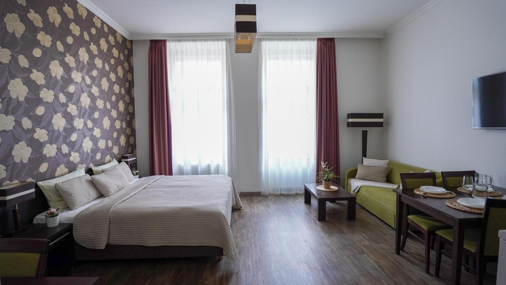 Elegant & Stylish Center Apartments! Prága Kültér fotó